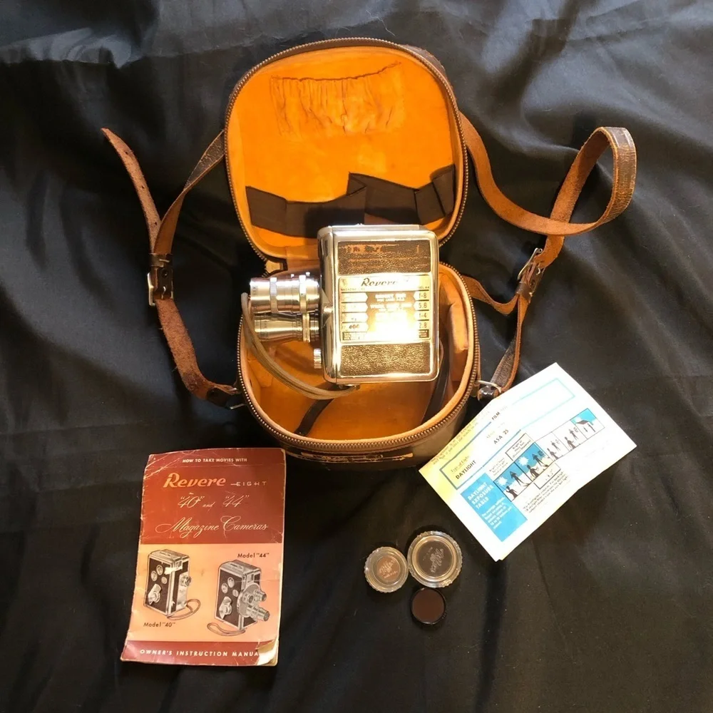 Revere 8mm Movie Camera with Leather Case and 3 UV lenses
